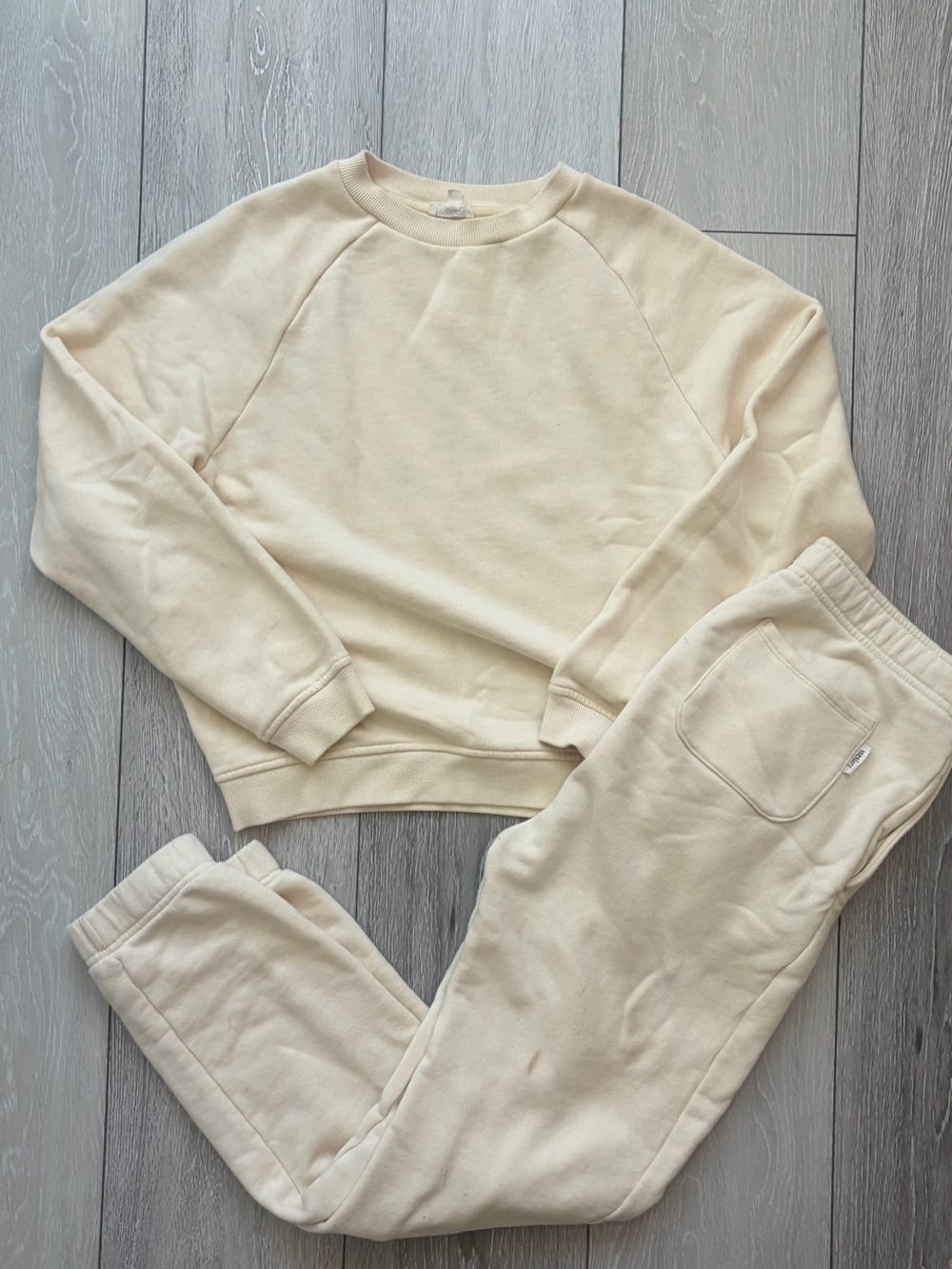 Wesley Classic Crewneck Sweatshirt Set in Cream as is pants